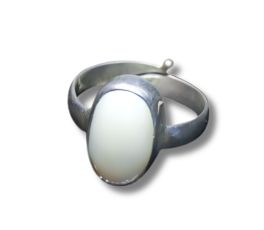 Divine Ring